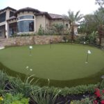 Residential putting green installed by SYNLawn