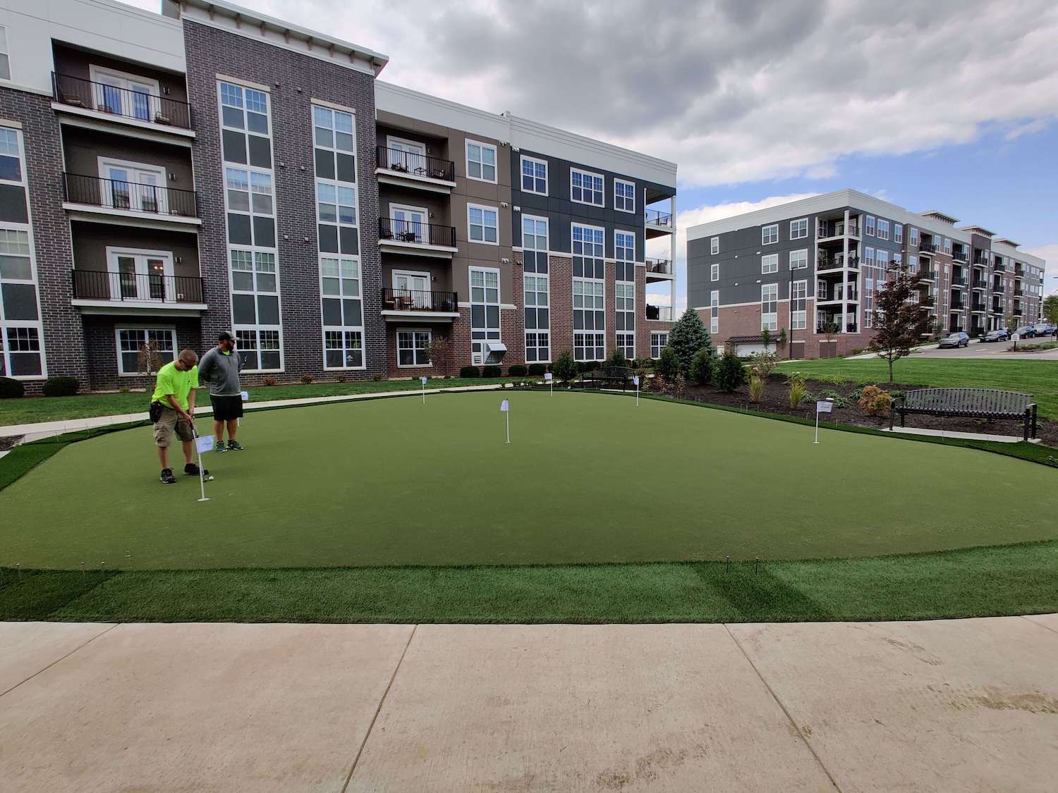 austin-commercial-putting-turf-4