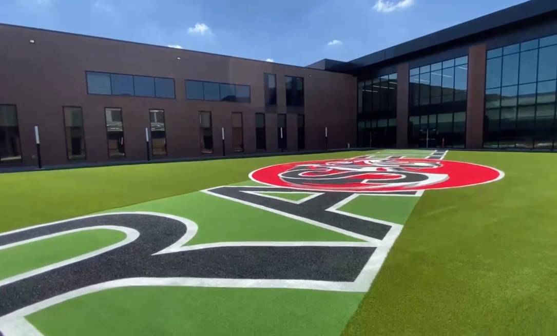 Close up of the artificial grass used at Braswell High School